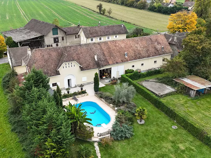 Maison, 174 m²