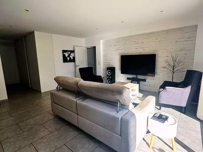 Maison, 102 m²