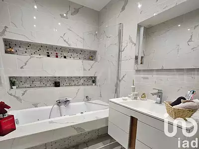 Maison, 174 m²