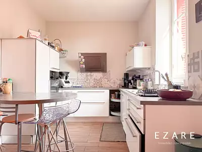 Maison, 250 m²