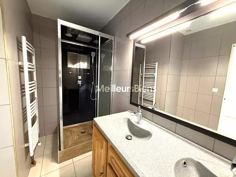 Maison, 125 m²