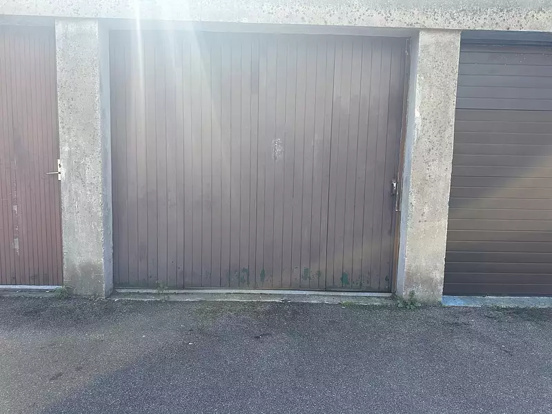 Parking, 10 m²