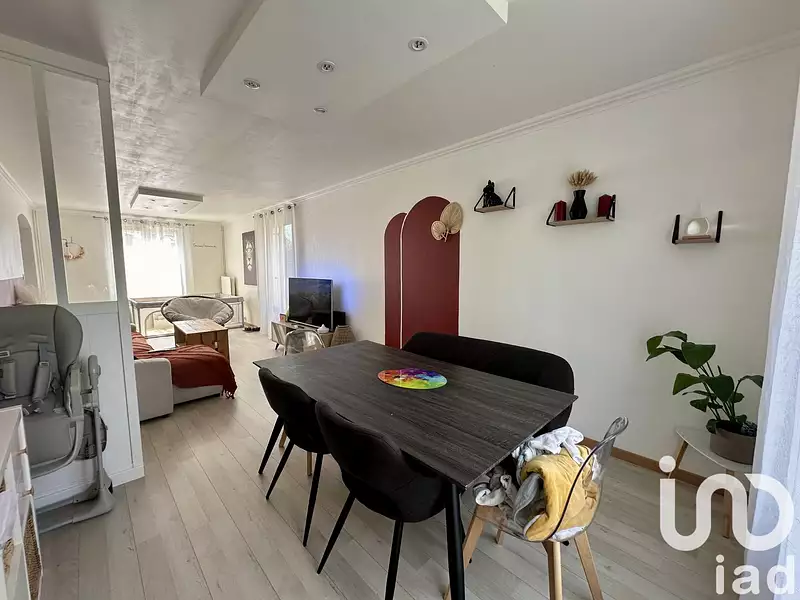 Maison, 102 m²