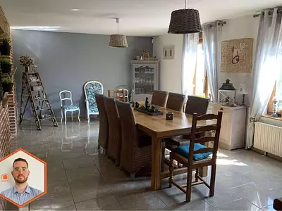 Maison, 248 m²