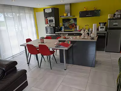 Maison, 250 m²