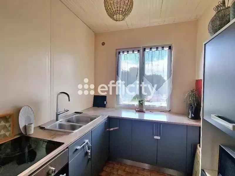 Maison, 75 m²