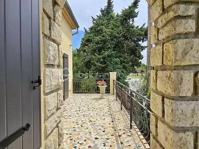 Maison, 200 m²