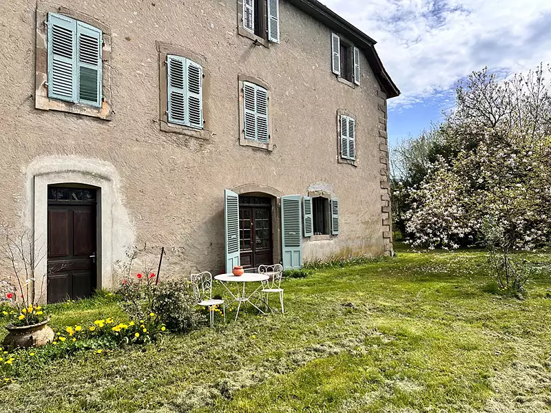 Maison, 870 m²