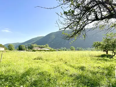 Terrain, 3 505 m²