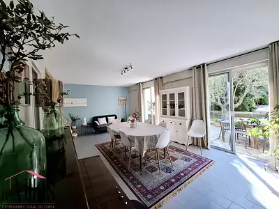 Maison, 212 m²