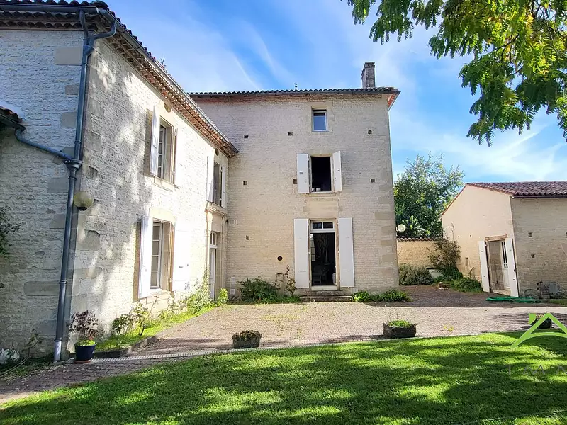 Maison, 481 m²
