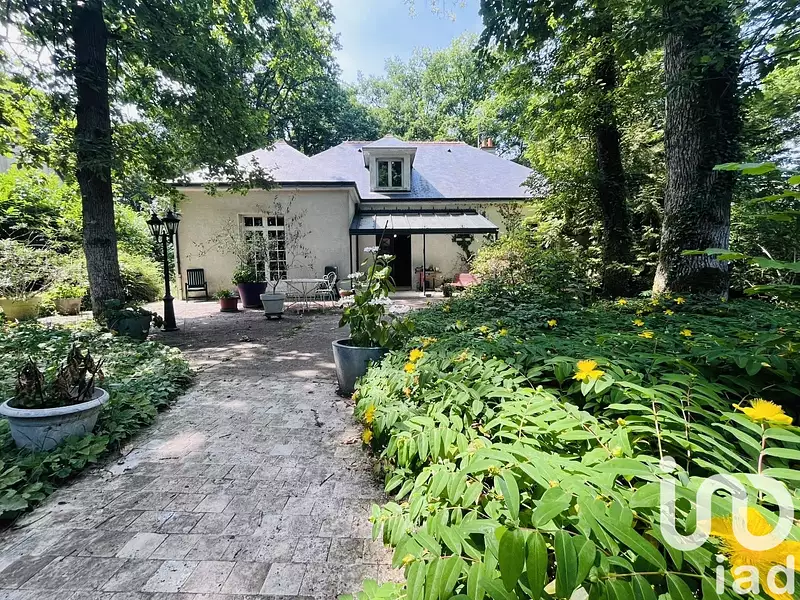 Maison, 225 m²