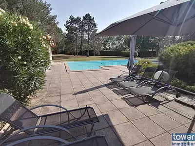 Maison, 190 m²