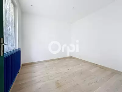 Maison, 210 m²