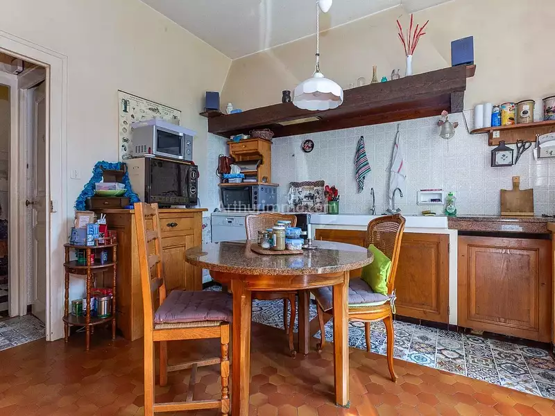 Maison, 210 m²