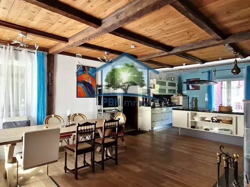 Maison, 202,9 m²