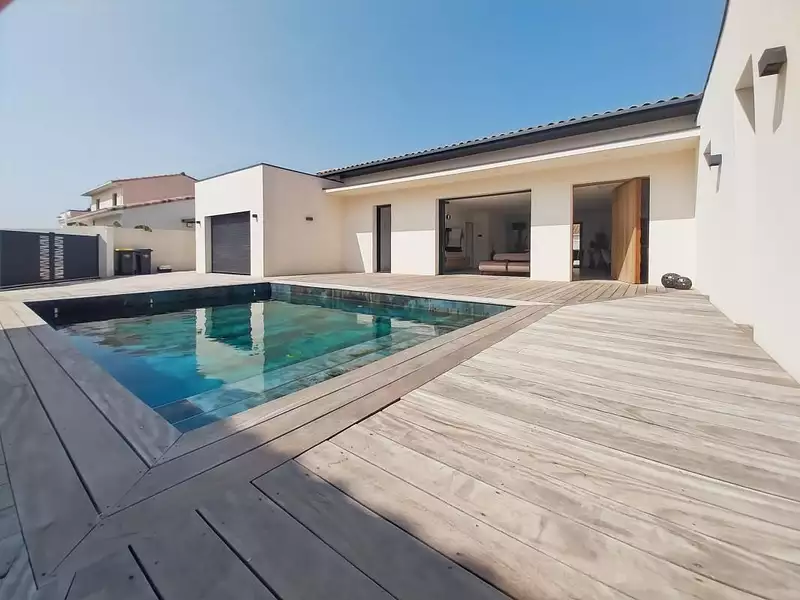 Maison, 153 m²