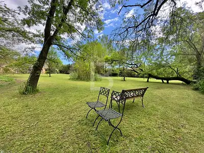 Maison, 240 m²