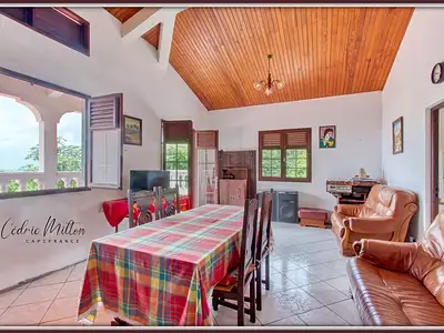 Maison, 156 m²