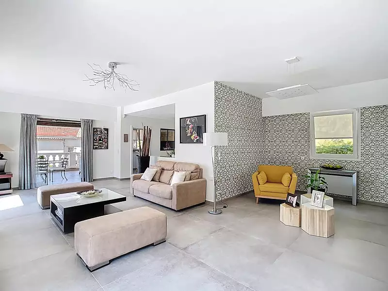 Maison, 286 m²