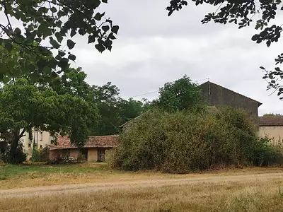 Maison, 900 m²