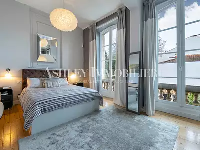 Maison, 368 m²