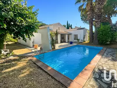 Maison, 151 m²