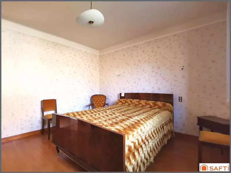Maison, 198 m²