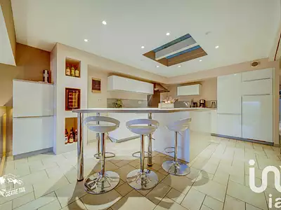 Maison, 229 m²
