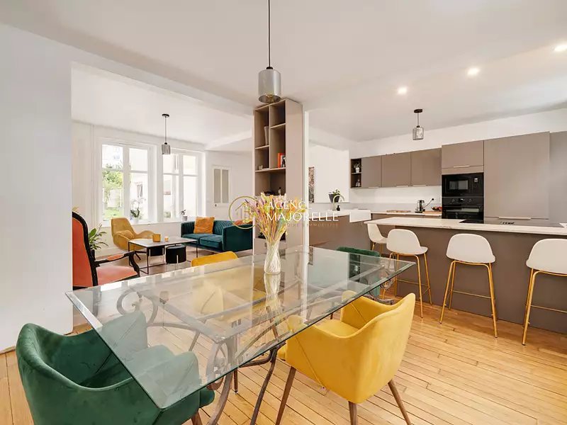 Maison, 175 m²