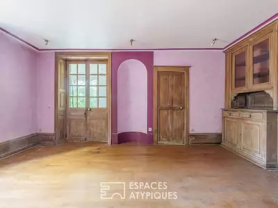 Maison, 710 m²