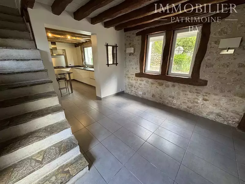 Maison, 250 m²