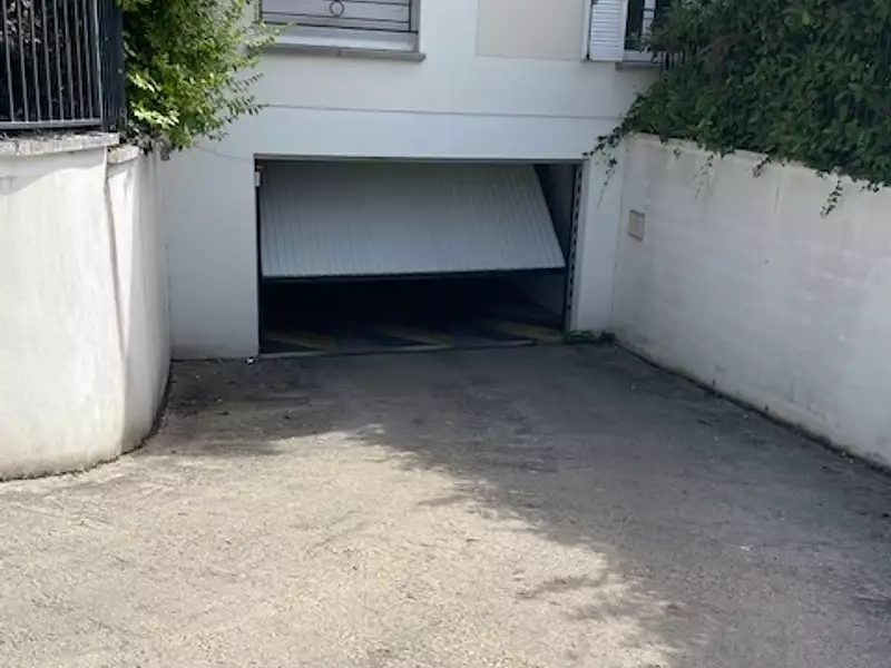 Parking, 12 m²