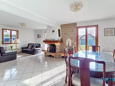 Maison, 162 m²