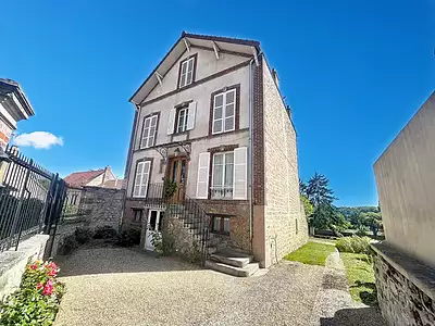 Maison, 215,68 m²