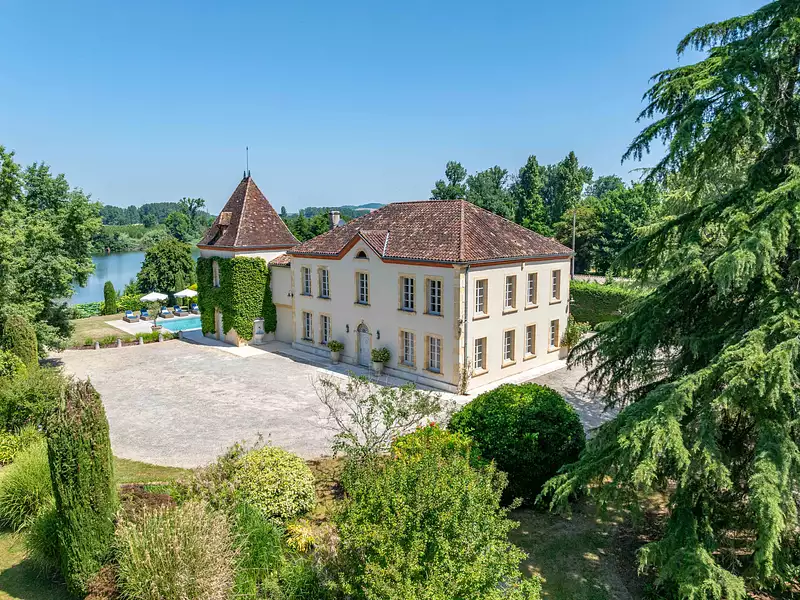 Maison, 313 m²