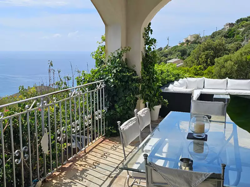 Maison, 170 m²