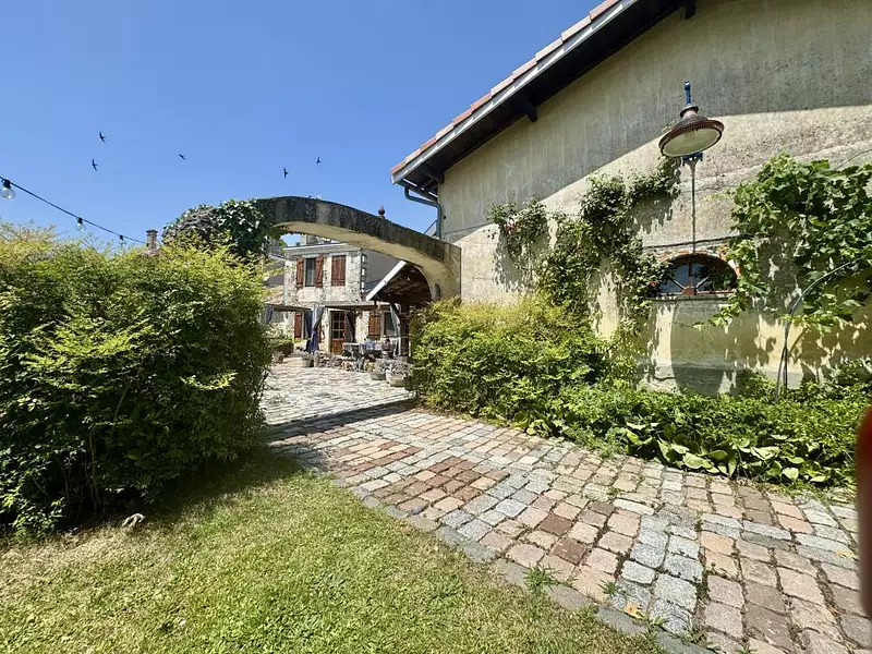 Maison, 260 m²