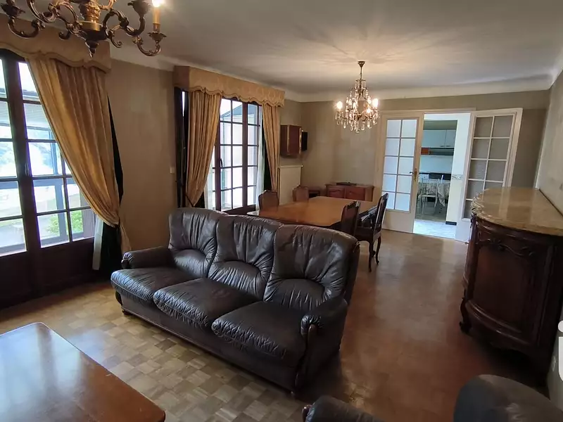 Maison, 180 m²