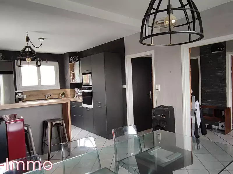 Maison, 170 m²