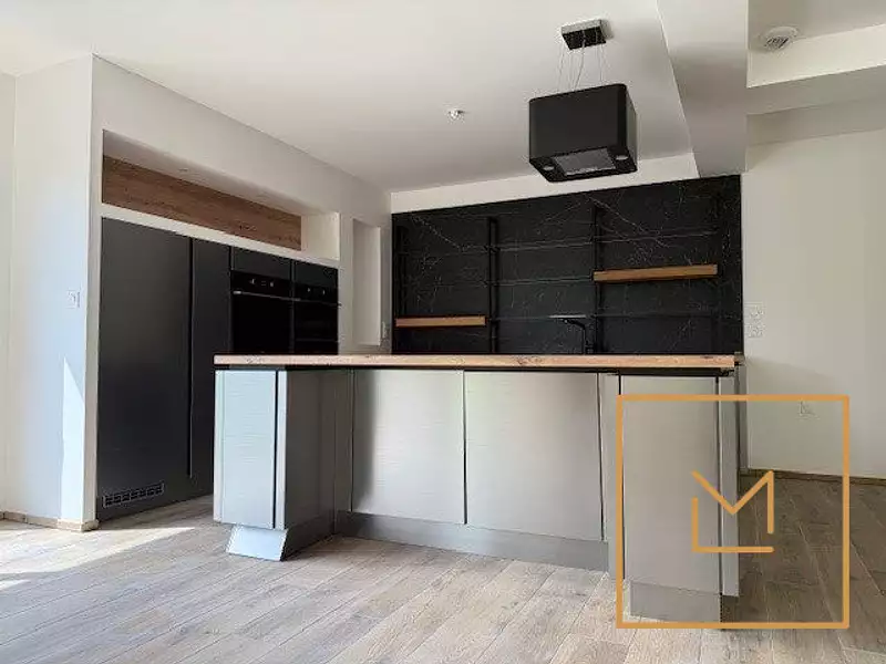 Maison, 165 m²
