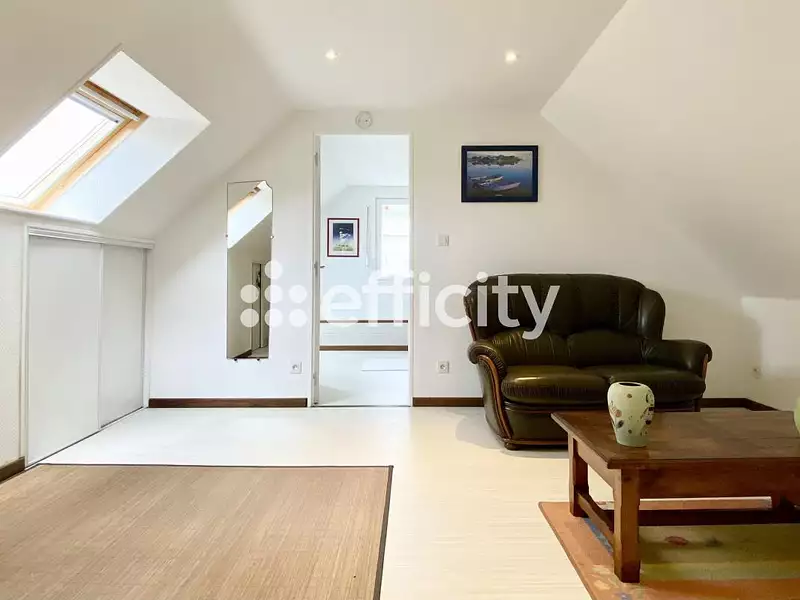 Maison, 178 m²