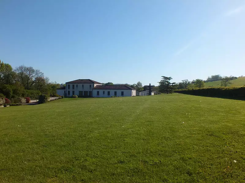 Maison, 730 m²