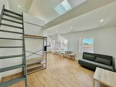 Immeuble, 140 m²