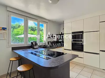 Maison, 157 m²