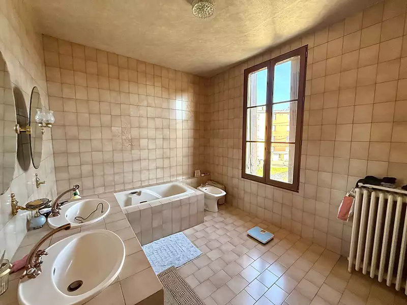 Maison, 182,3 m²