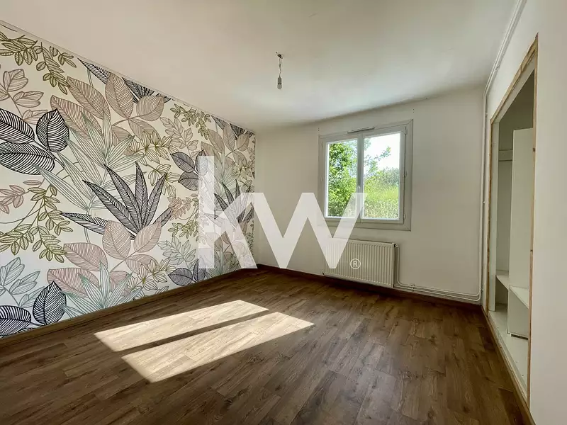 Immeuble, 343 m²