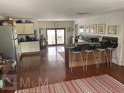 Maison, 640 m²