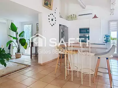 Maison, 195 m²