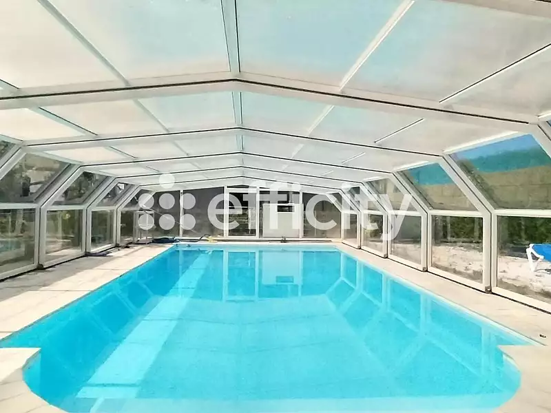 Maison, 440 m²